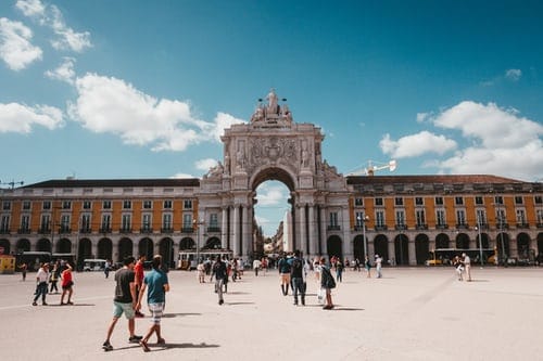 portugal-lissabon-plein-gebouw