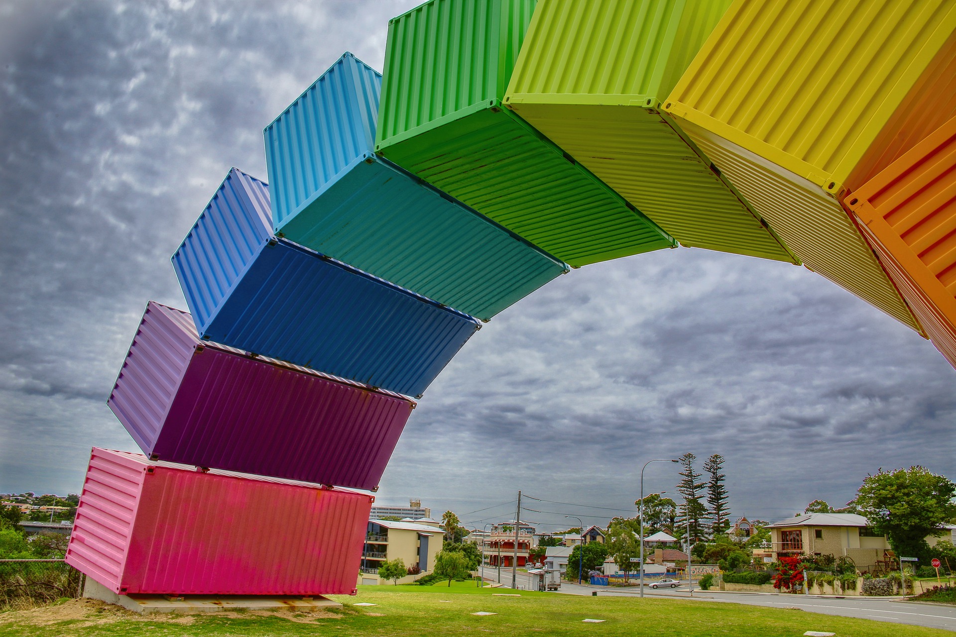 australie-Fremantle-containers-kunst-regenboog-monument