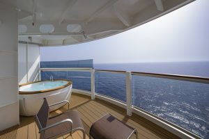 MSC-Cruises-MSC-Seascape-schip-cruiseschip-categorie-SJ3-Suite-Met-Bubbelbad