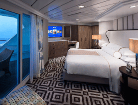 Azamara-onward0club-world-owners-suite-CW