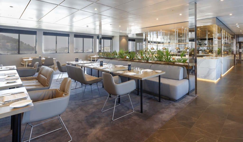 emerald-cruises-emerald-azzurra-la-cucina-dining3