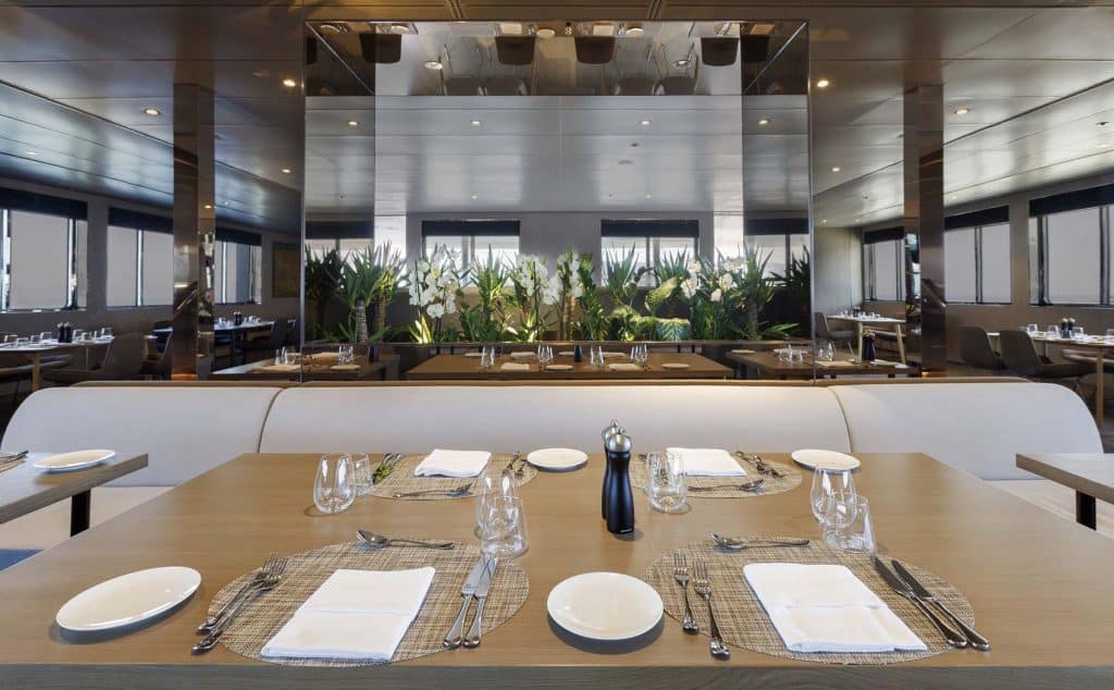 emerald-cruises-emerald-sakara-la-cucina-dining